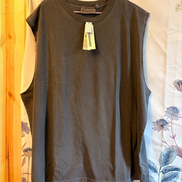 No Boundaries Other - No Boundaries Cream Oversized Fit Tee